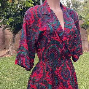 The KOLLECTION .ILGWU ….VINTAGE V- Neck, pockets sz 8 Women’s DRESS